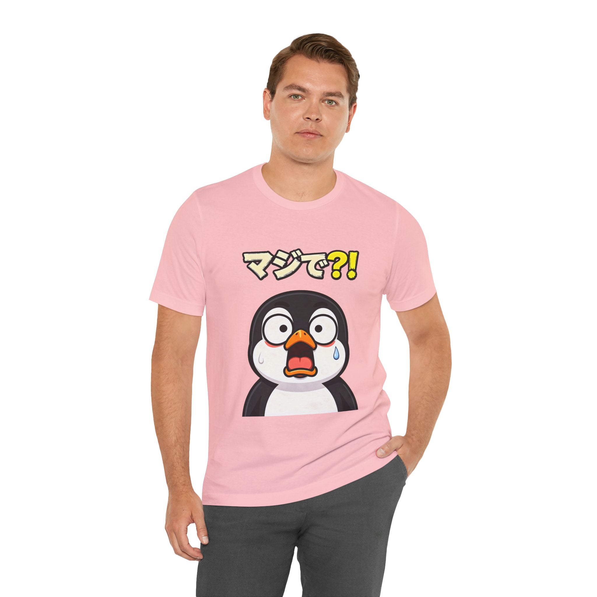 Shocked Penguin Tee — Japanese “マジで?!” Cute Anime-Style Graphic T-Shirt