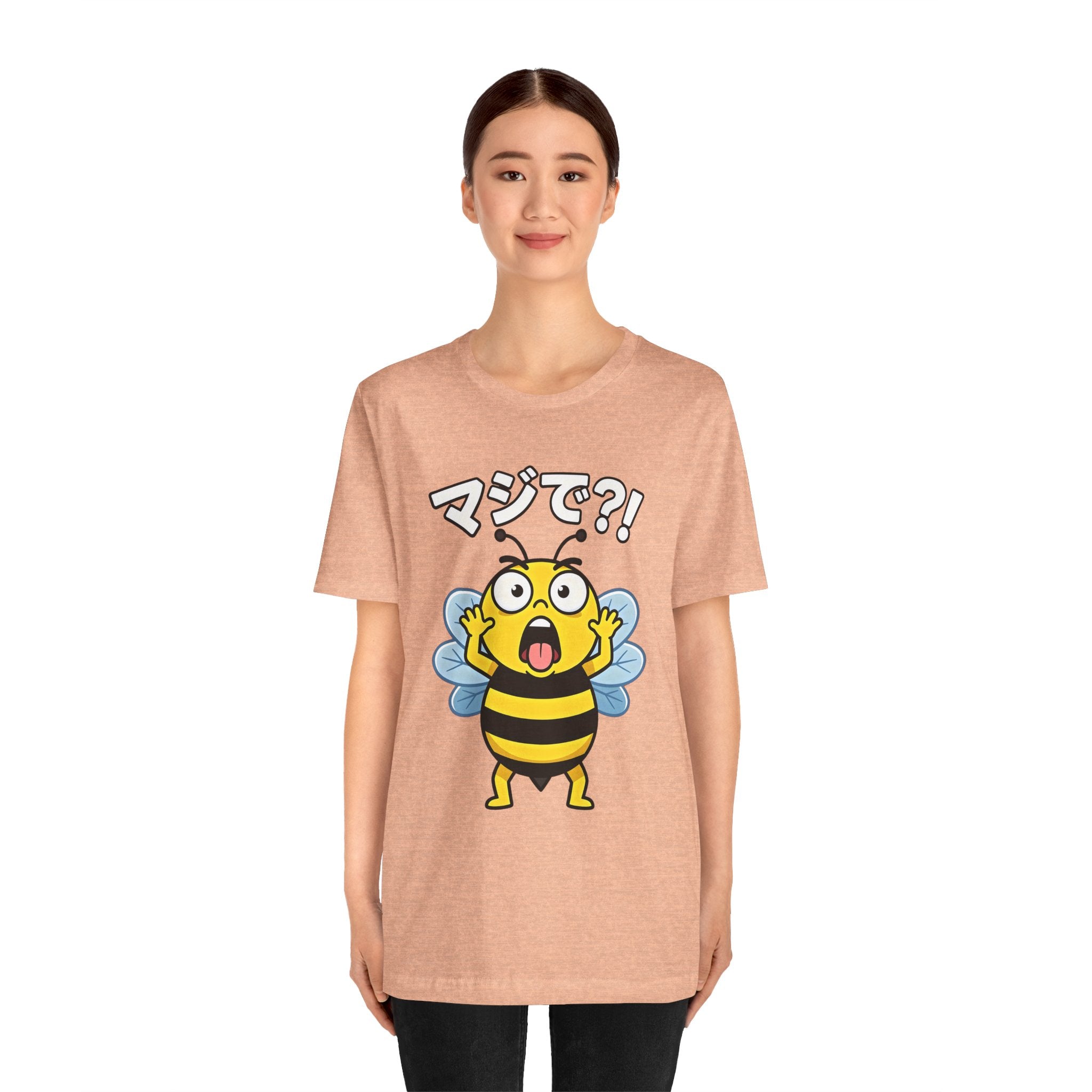 Surprised Bee Tee – マジで?! Cute Japanese Cartoon Graphic T-Shirt