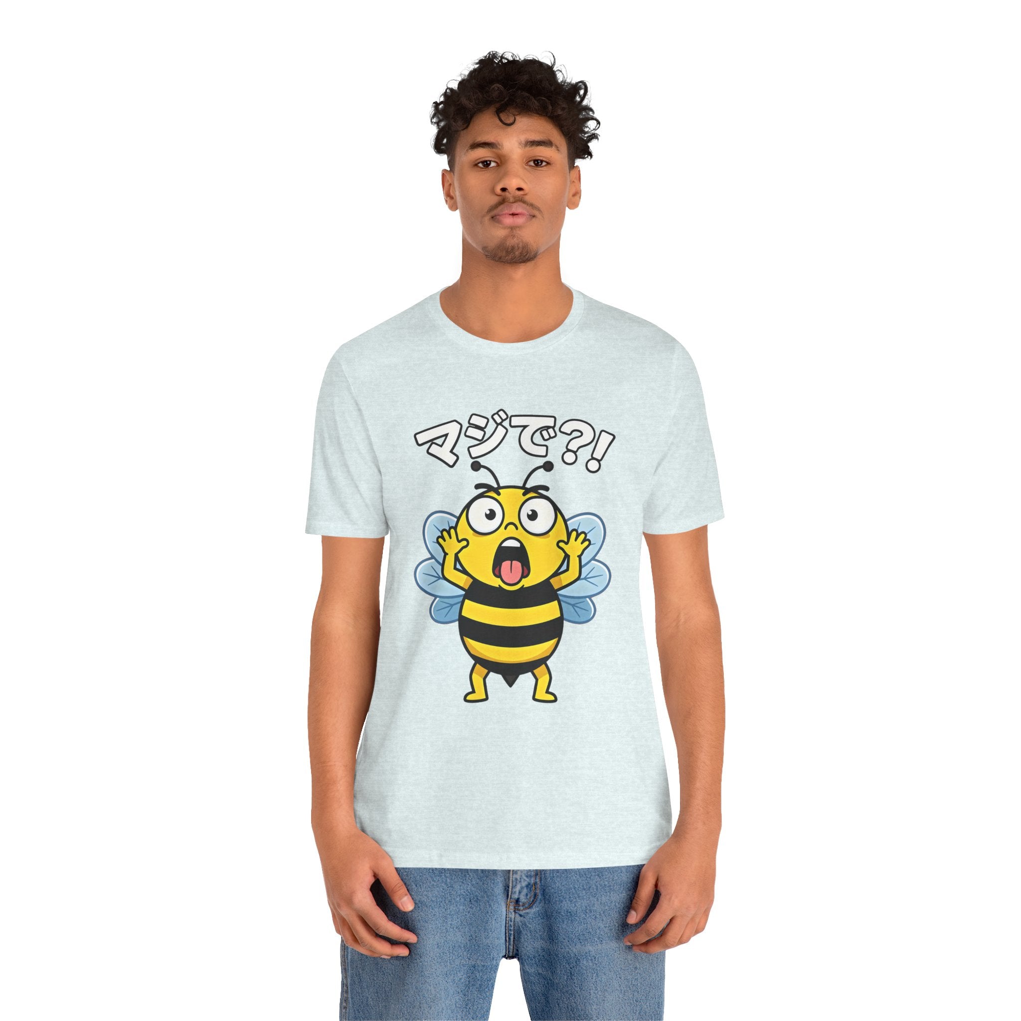 Surprised Bee Tee – マジで?! Cute Japanese Cartoon Graphic T-Shirt