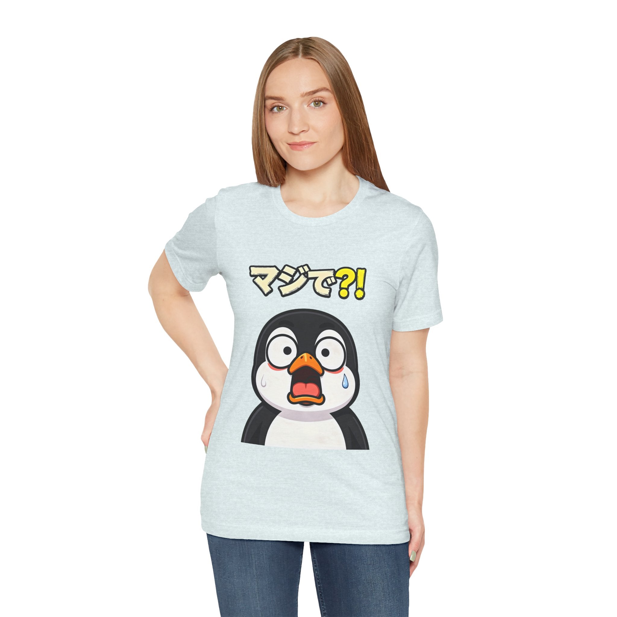 Shocked Penguin Tee — Japanese “マジで?!” Cute Anime-Style Graphic T-Shirt