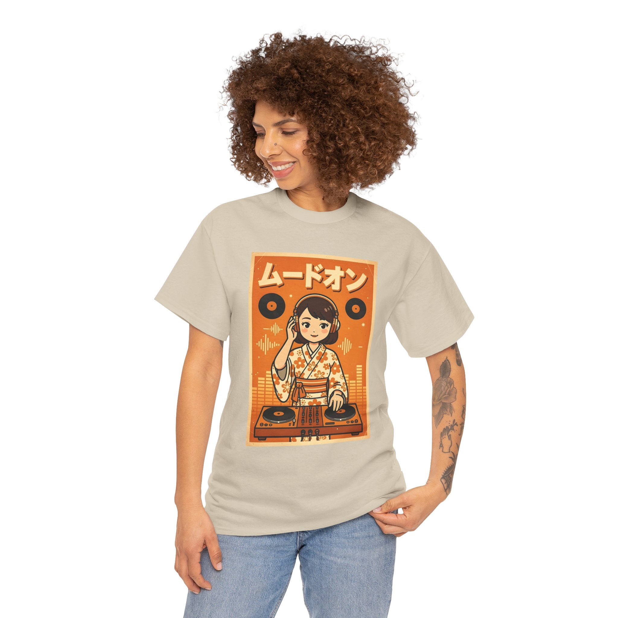 DJ Kimono T‑Shirt — Retro Japanese Anime Vinyl DJ Graphic Tee