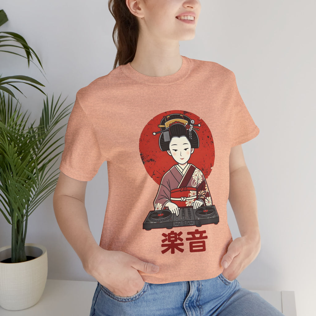 Geisha DJ T-Shirt — Japanese Vinyl Turntable Tee with '楽音' (Music) Design