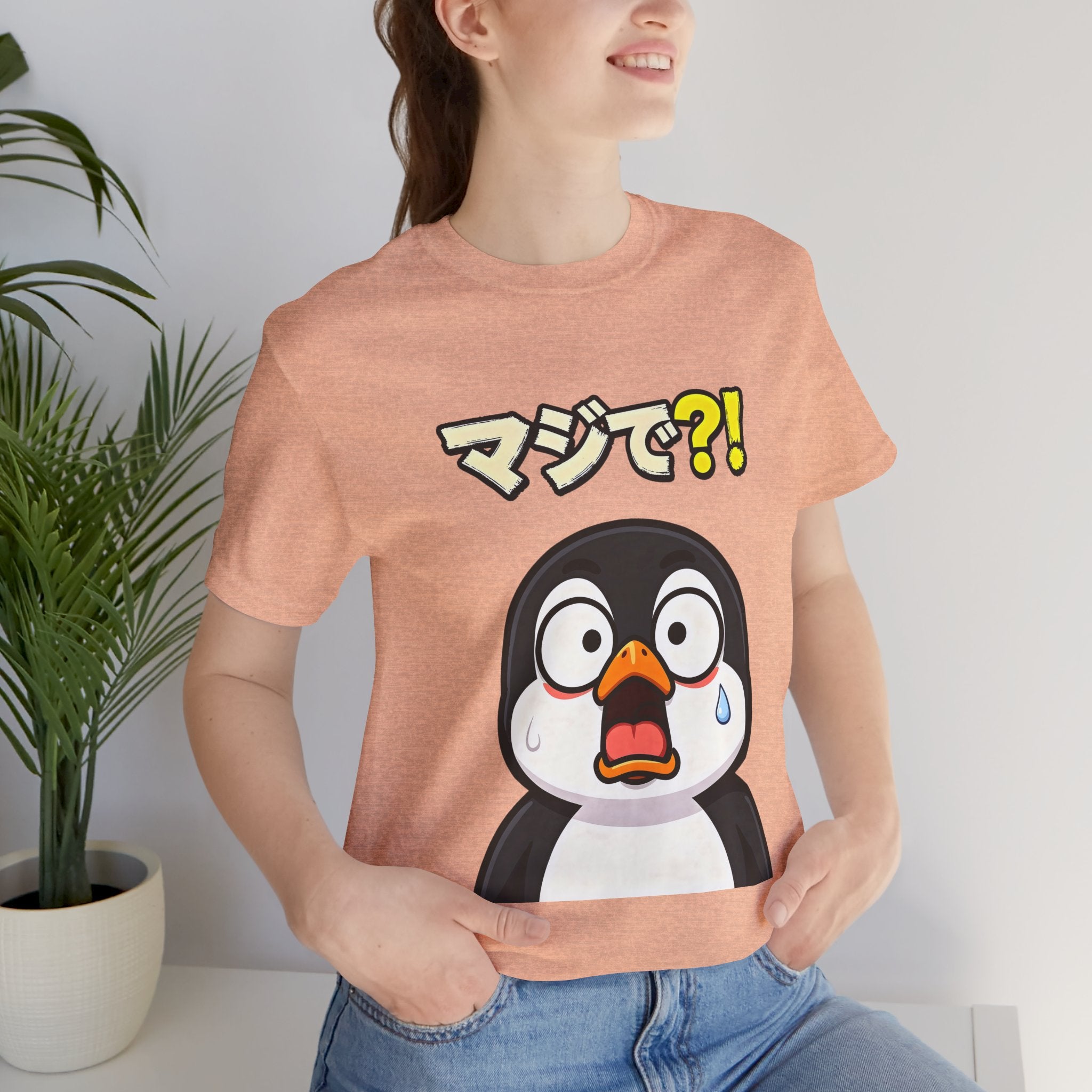 Shocked Penguin Tee — Japanese “マジで?!” Cute Anime-Style Graphic T-Shirt