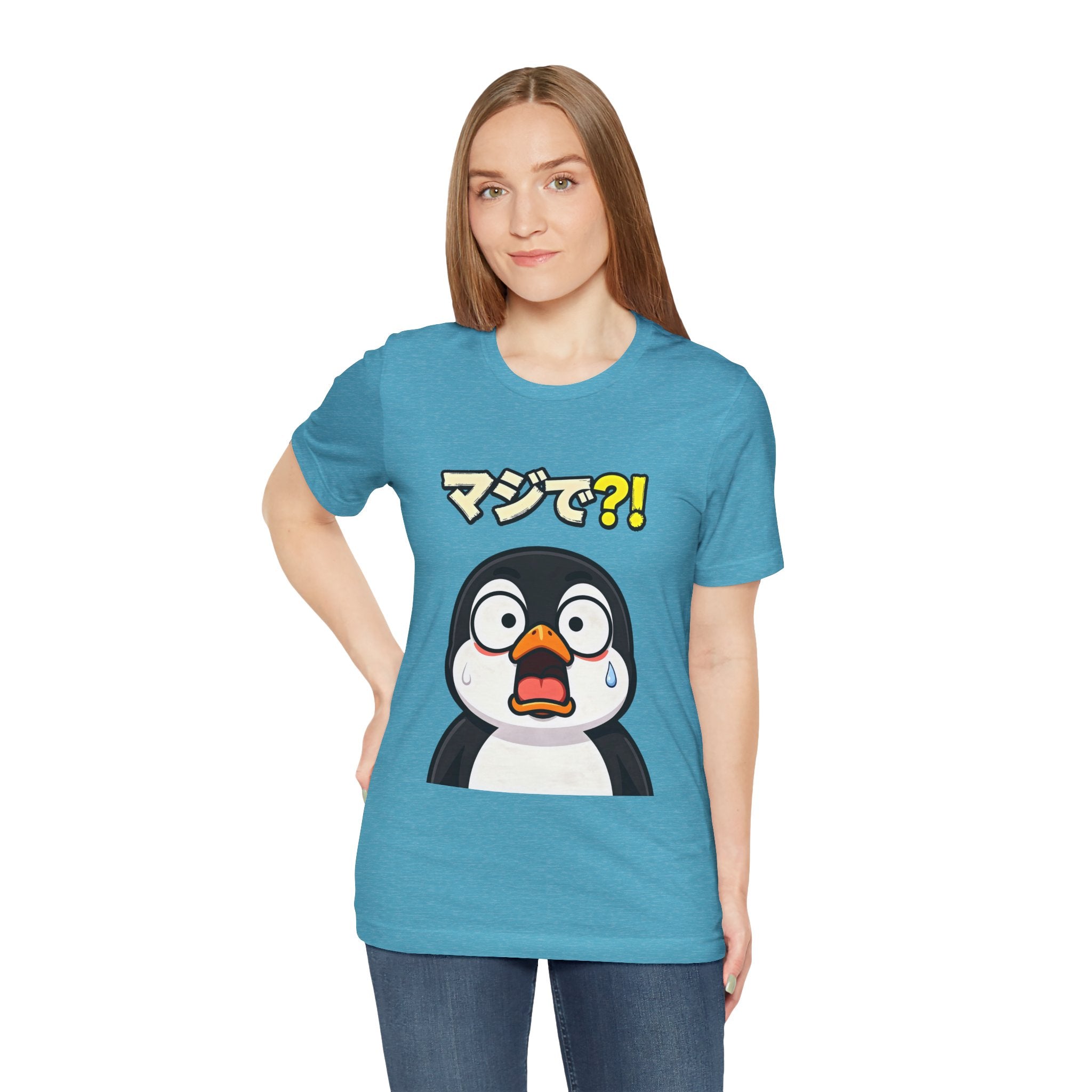 Shocked Penguin Tee — Japanese “マジで?!” Cute Anime-Style Graphic T-Shirt