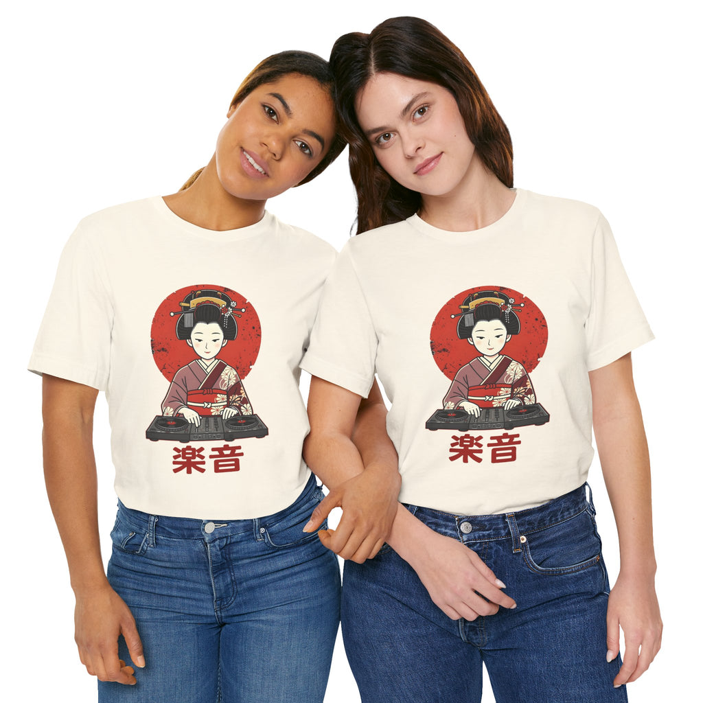Geisha DJ T-Shirt — Japanese Vinyl Turntable Tee with '楽音' (Music) Design
