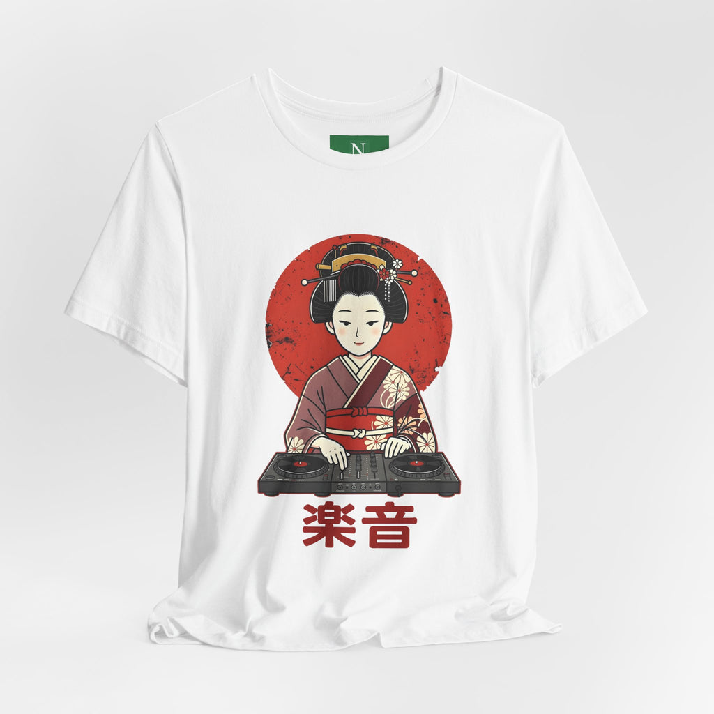 Geisha DJ T-Shirt — Japanese Vinyl Turntable Tee with '楽音' (Music) Design