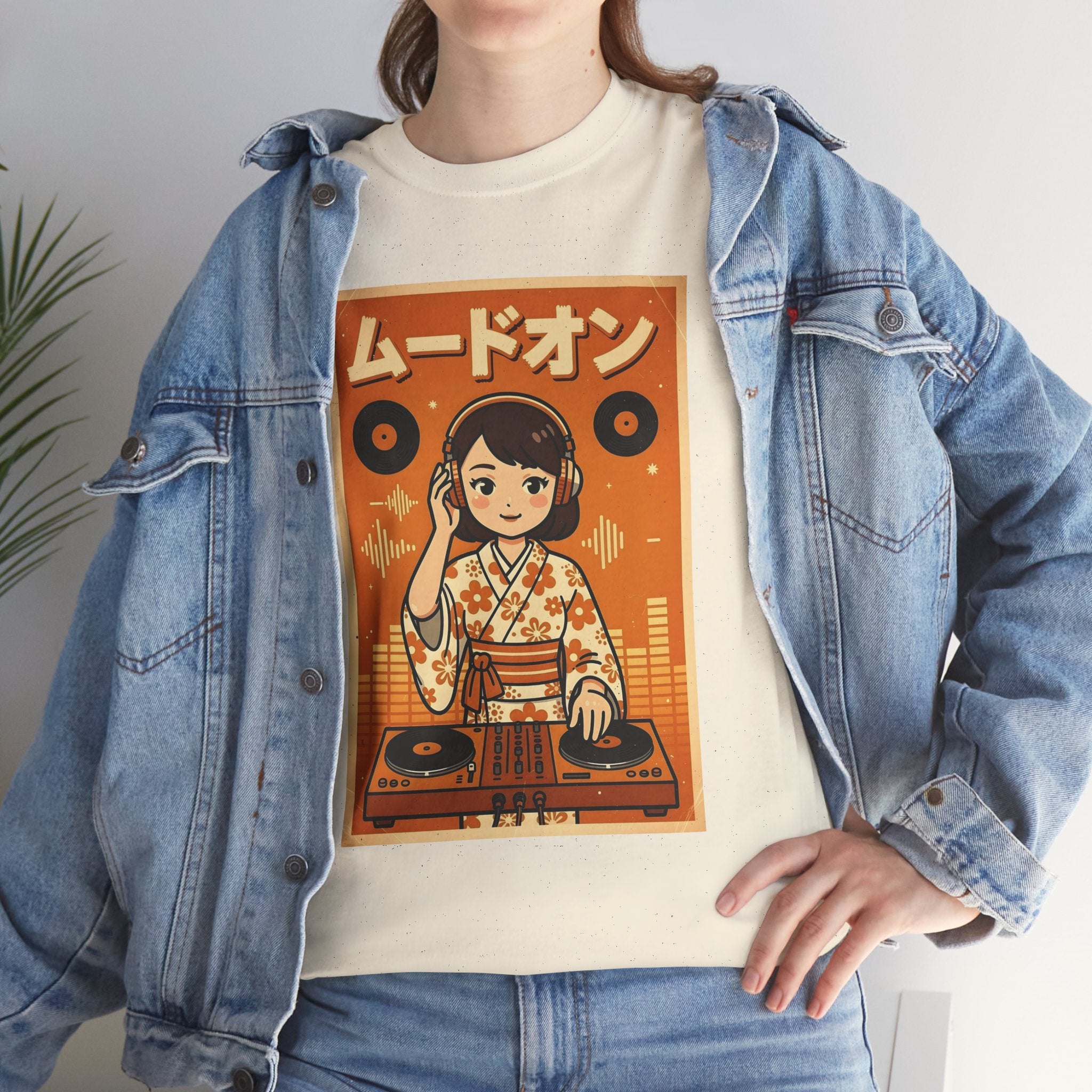 DJ Kimono T‑Shirt — Retro Japanese Anime Vinyl DJ Graphic Tee