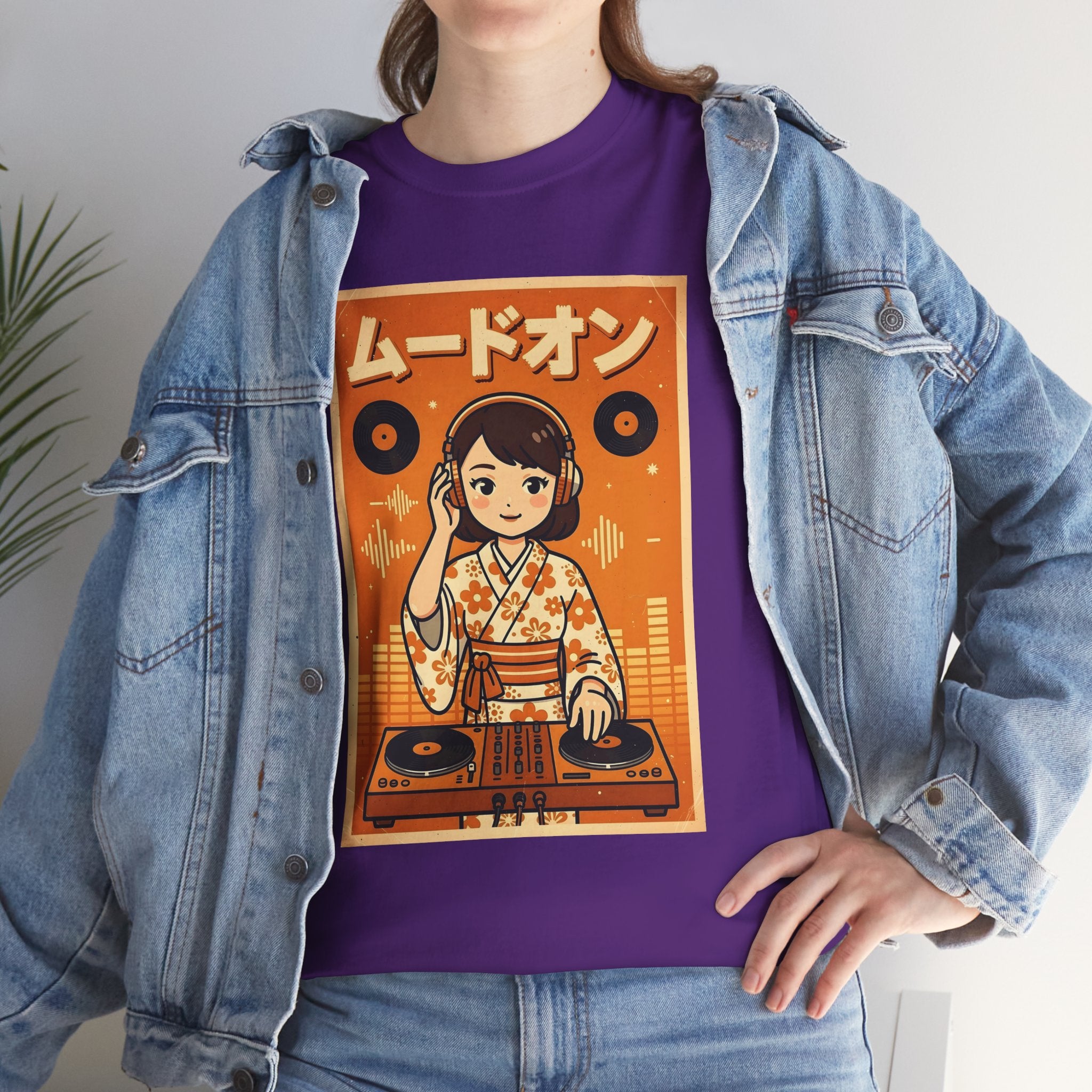 DJ Kimono T‑Shirt — Retro Japanese Anime Vinyl DJ Graphic Tee