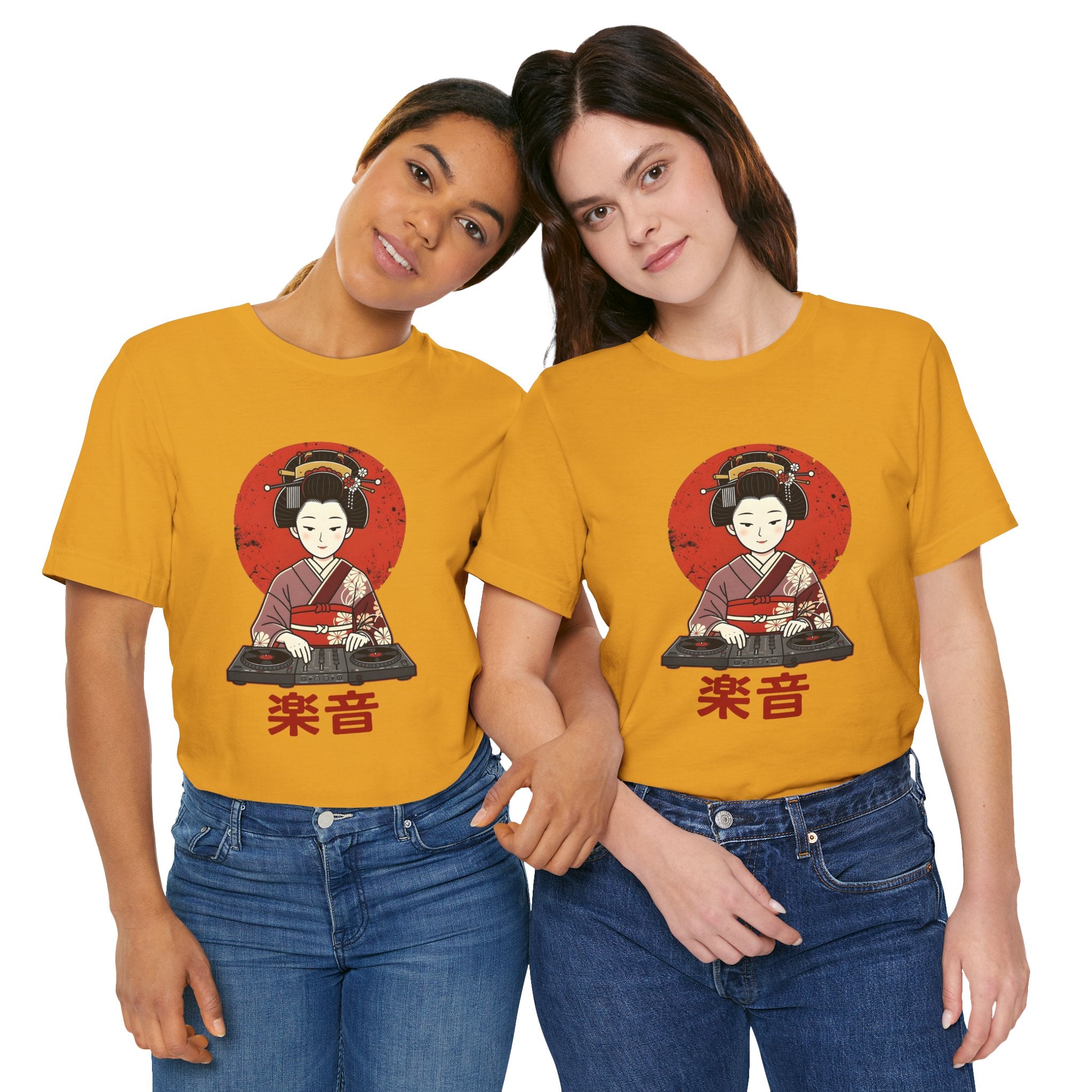 Geisha DJ T-Shirt — Japanese Vinyl Turntable Tee with '楽音' (Music) Design