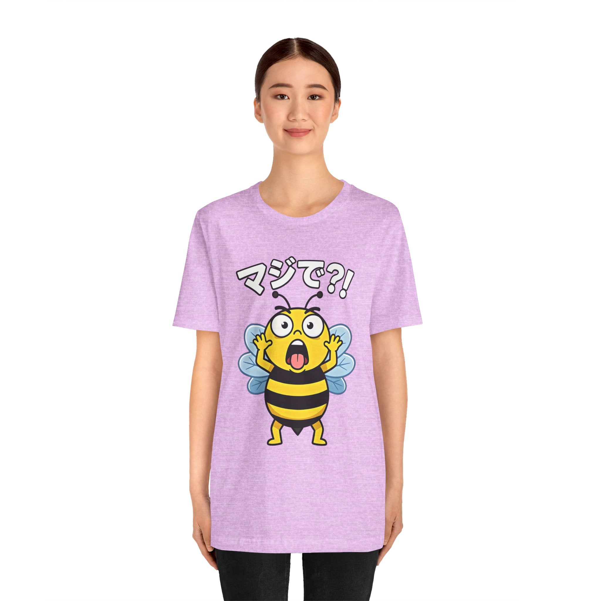 Surprised Bee Tee – マジで?! Cute Japanese Cartoon Graphic T-Shirt