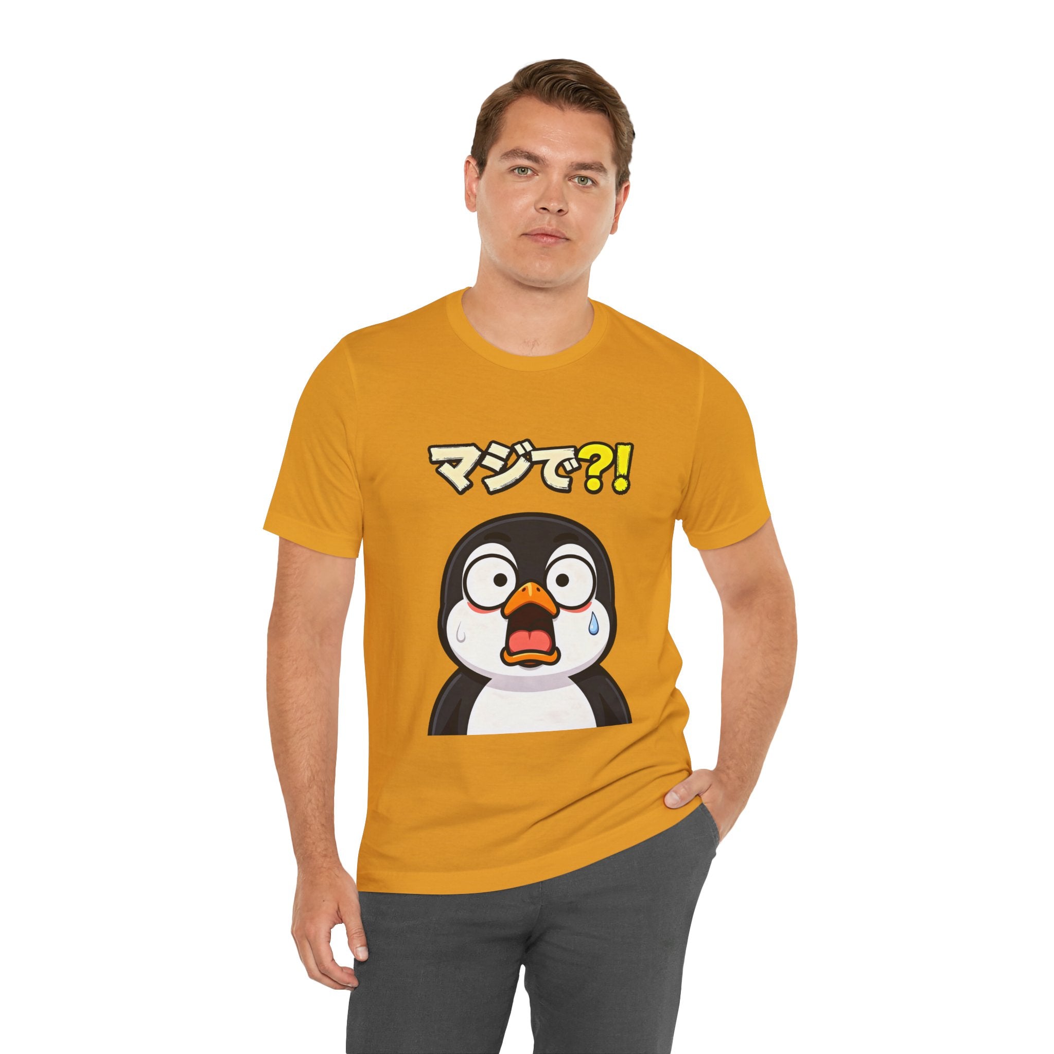 Shocked Penguin Tee — Japanese “マジで?!” Cute Anime-Style Graphic T-Shirt