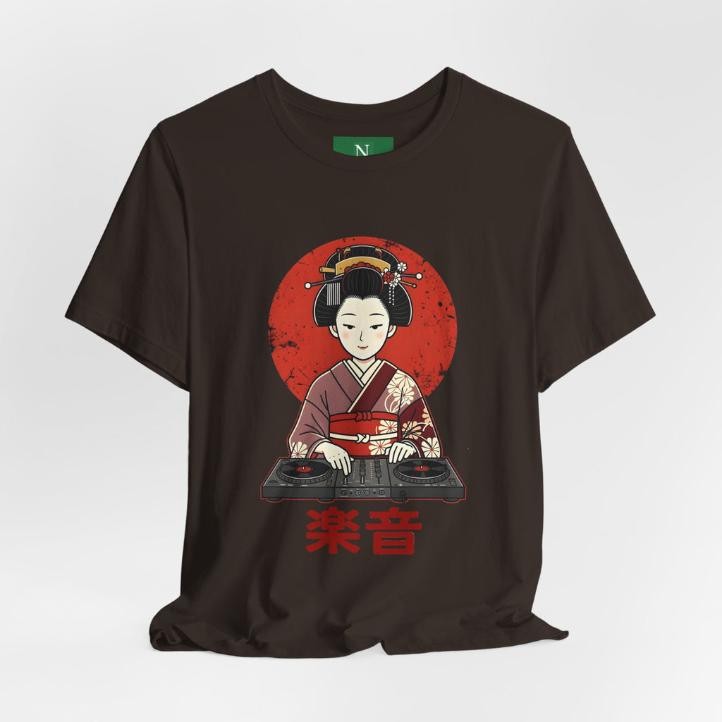 Geisha DJ T-Shirt — Japanese Vinyl Turntable Tee with '楽音' (Music) Design